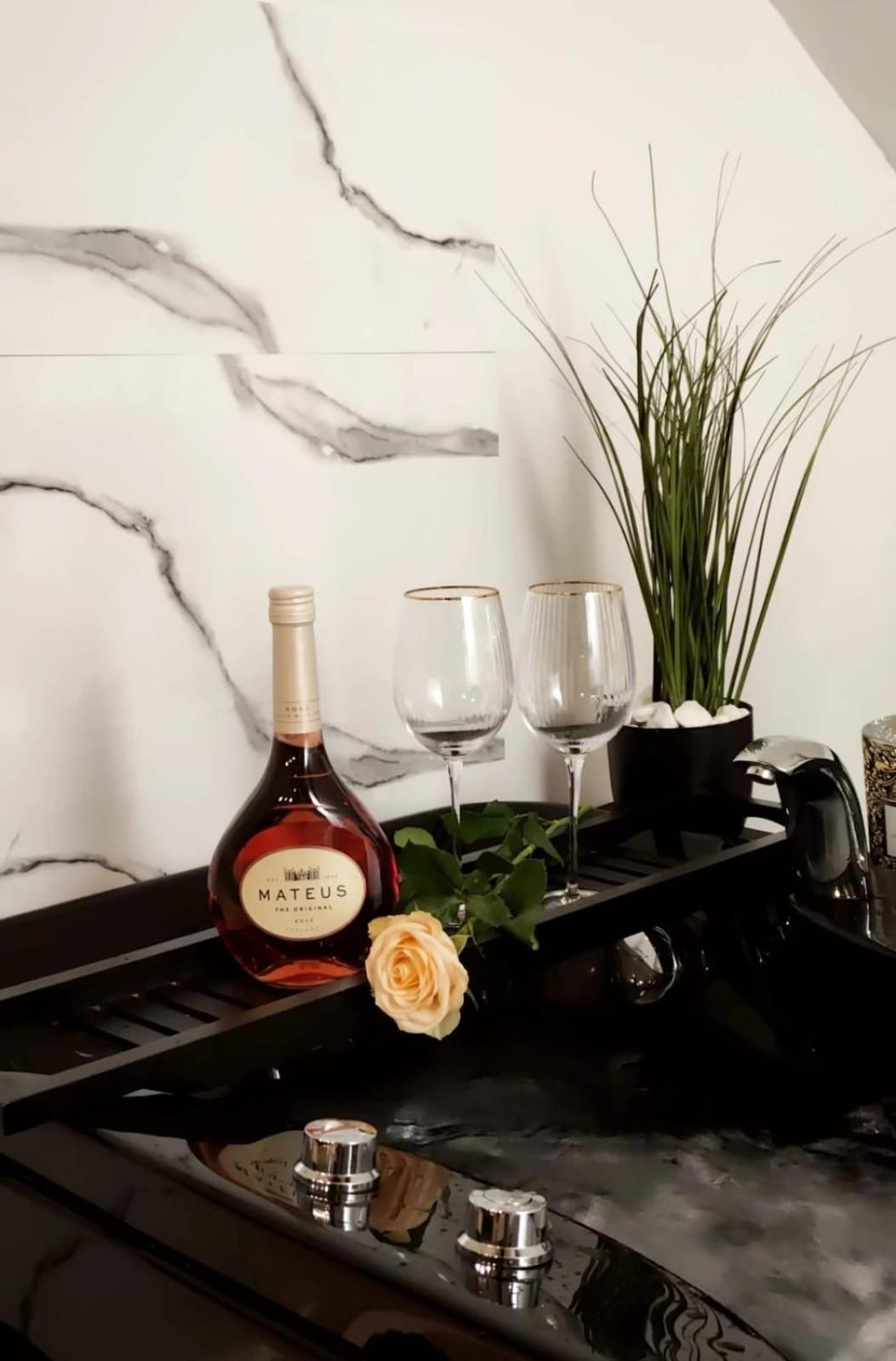 Logement Romantique Et Cosy Charleroi Kültér fotó